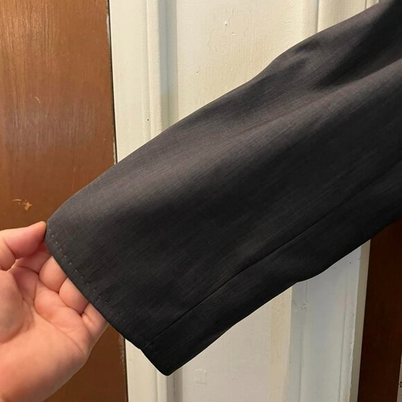 Anne Klein Gray Blazer with Collarless Design and 3/4 Sleeves - Picture 4 of 7